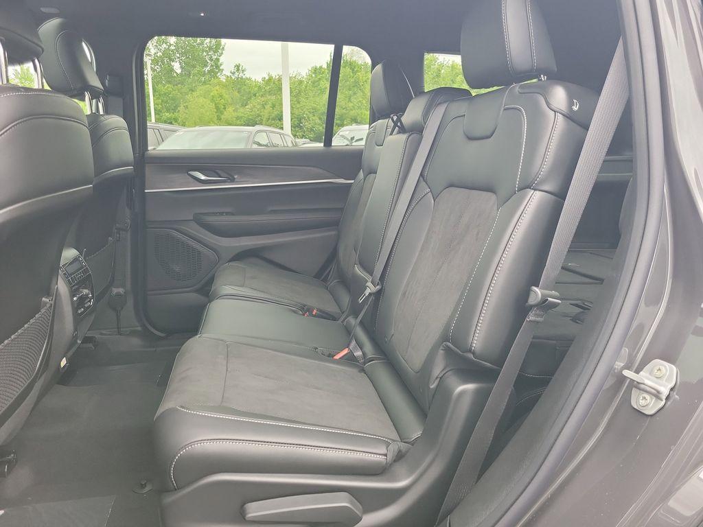 new 2026 Jeep Grand Cherokee L car, priced at $47,581