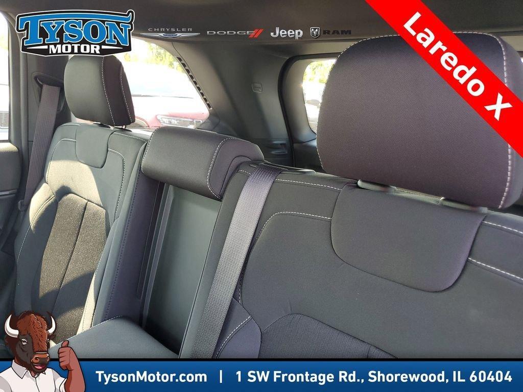 new 2025 Jeep Grand Cherokee car, priced at $34,568