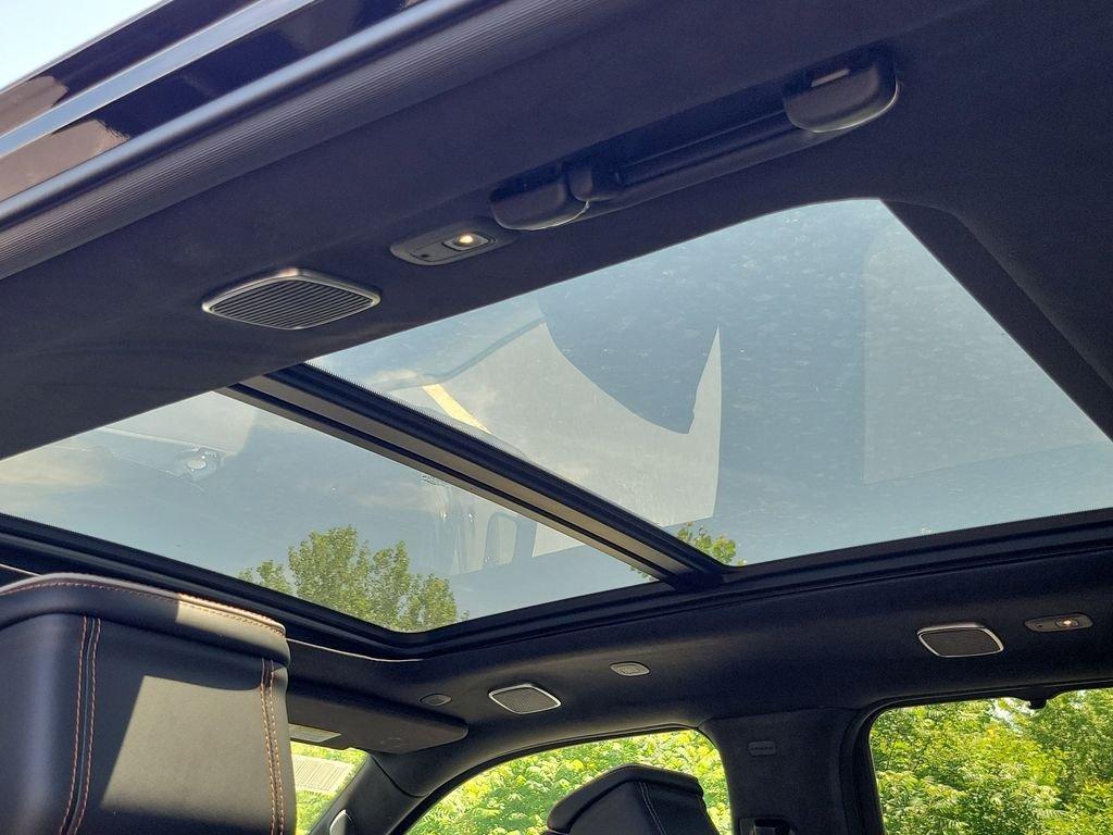 new 2026 Jeep Grand Wagoneer car, priced at $106,914
