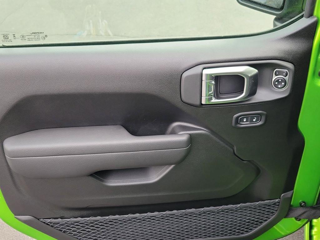 new 2026 Jeep Wrangler car, priced at $45,202