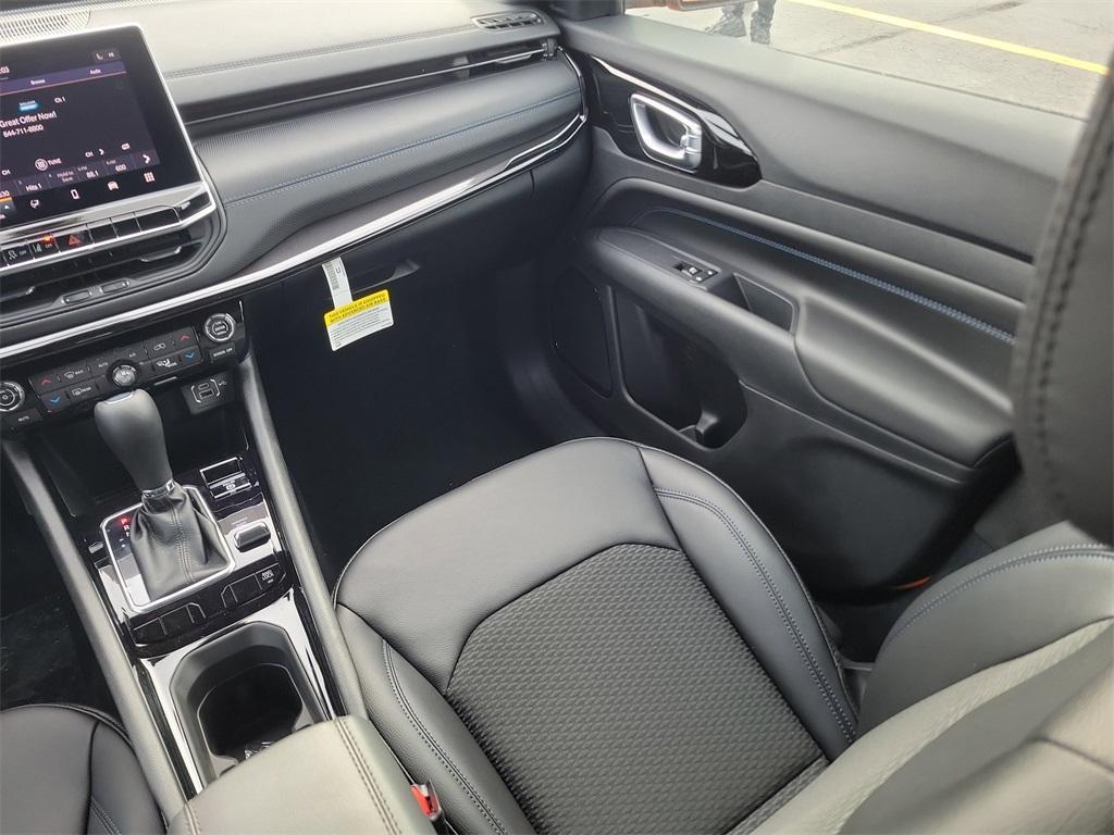 new 2026 Jeep Compass car, priced at $34,375