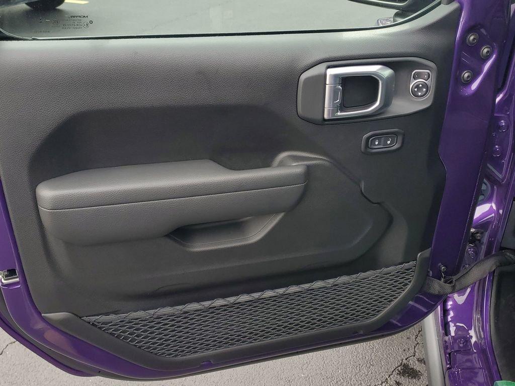 new 2026 Jeep Gladiator car, priced at $42,906