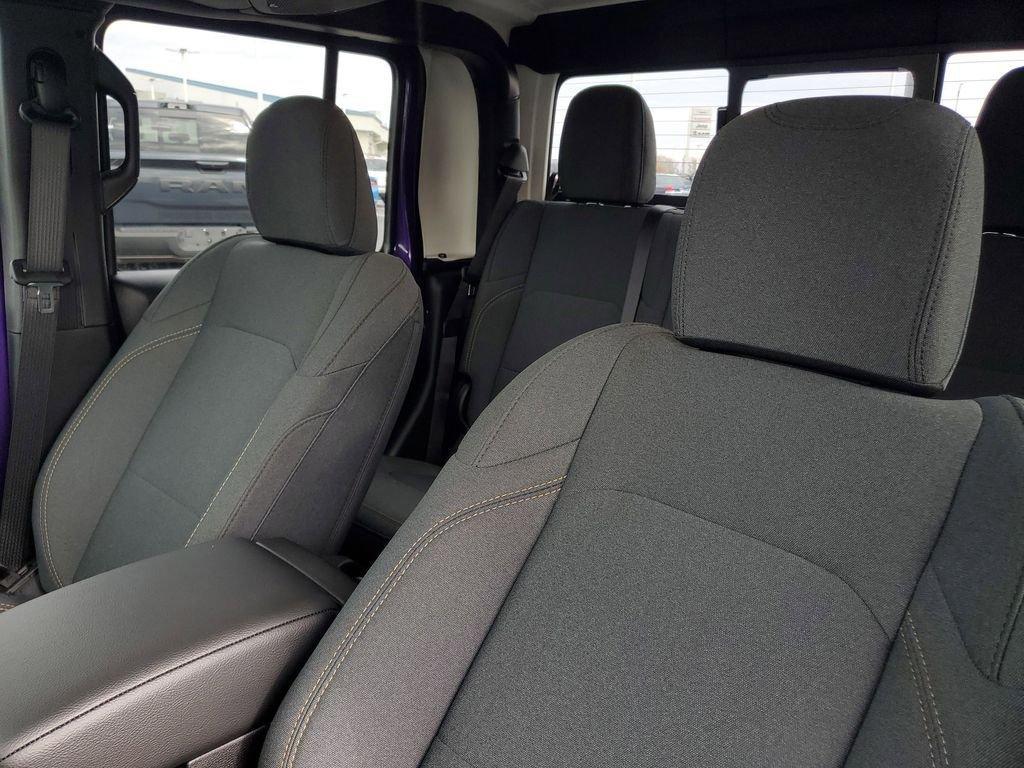 new 2026 Jeep Gladiator car, priced at $42,906