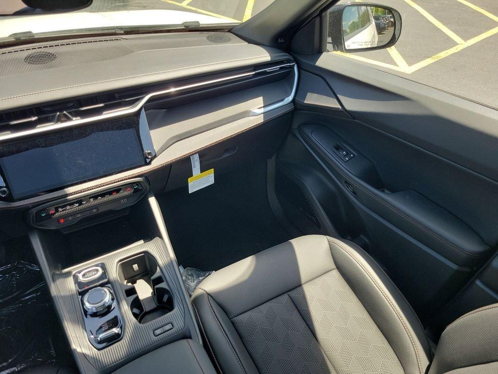 new 2026 Jeep Cherokee car, priced at $43,224