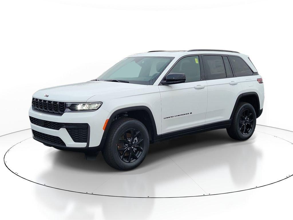 new 2026 Jeep Grand Cherokee car, priced at $43,747