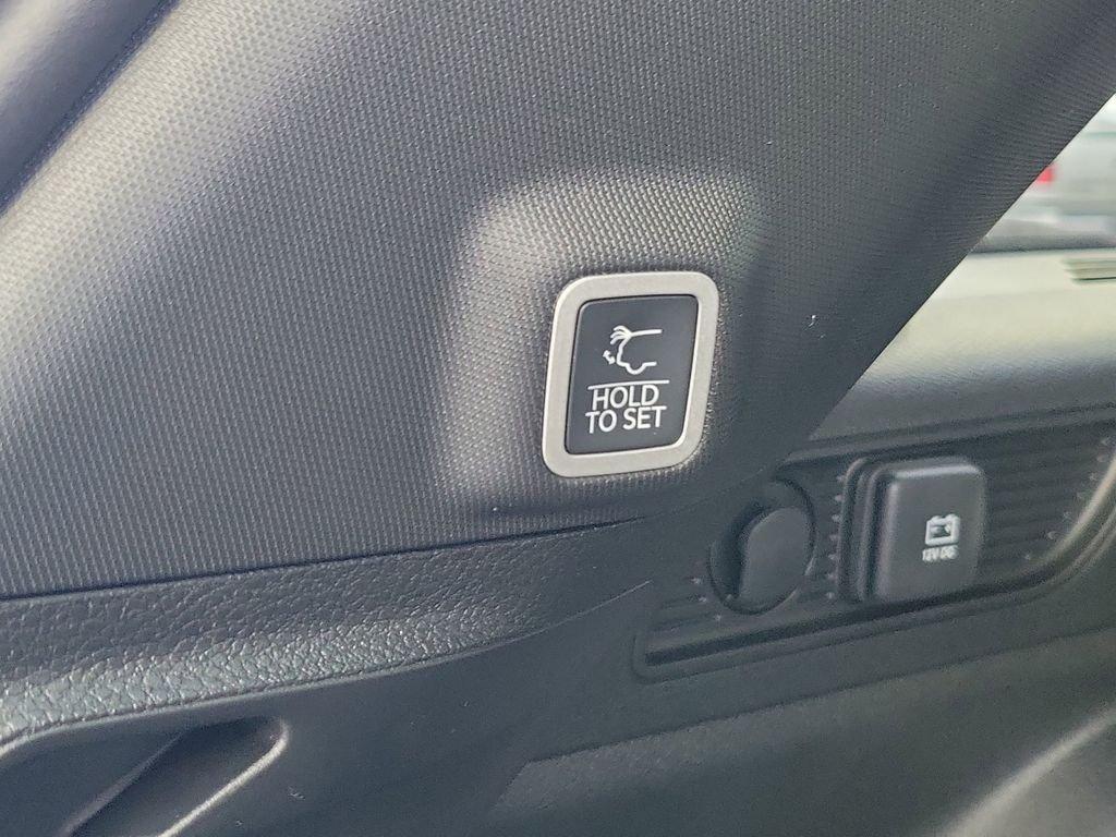 new 2026 Jeep Grand Cherokee car, priced at $43,747