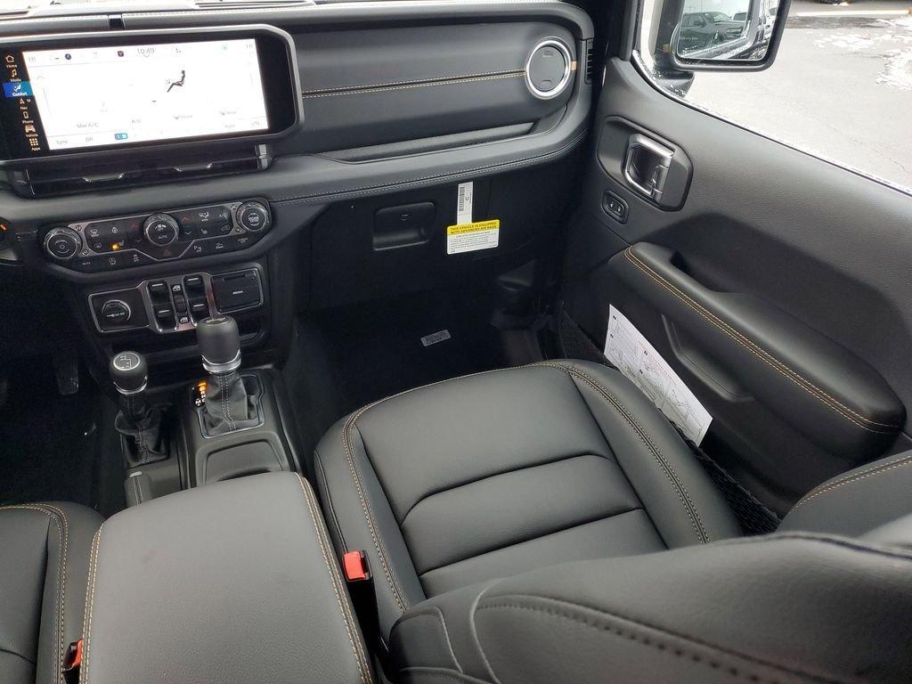 new 2026 Jeep Wrangler car, priced at $51,334