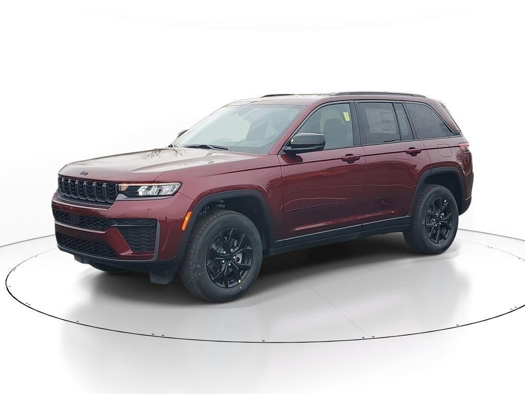new 2026 Jeep Grand Cherokee car, priced at $43,747