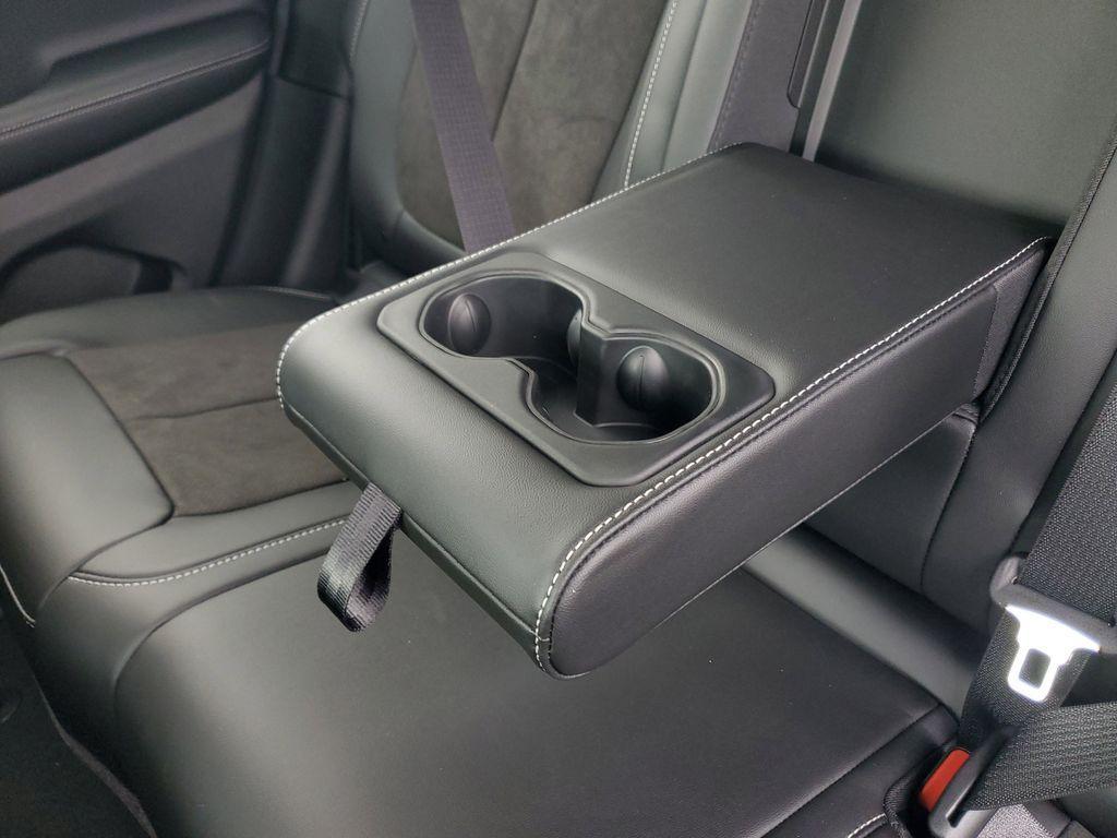 new 2026 Jeep Grand Cherokee car, priced at $45,120