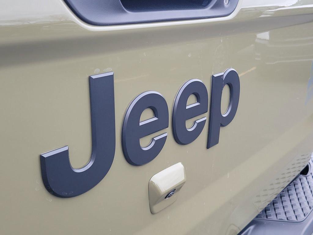 new 2026 Jeep Gladiator car, priced at $55,533