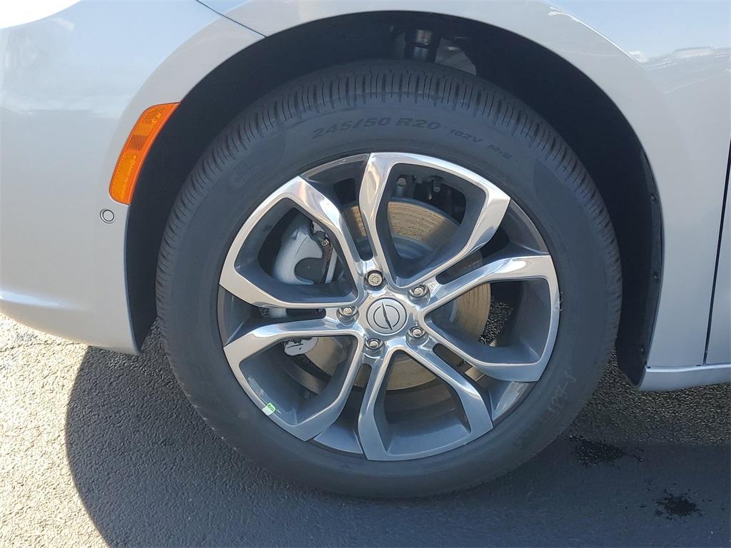 new 2026 Chrysler Pacifica car, priced at $51,585