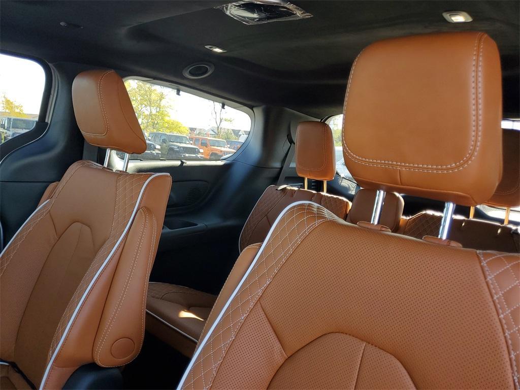new 2026 Chrysler Pacifica car, priced at $51,585