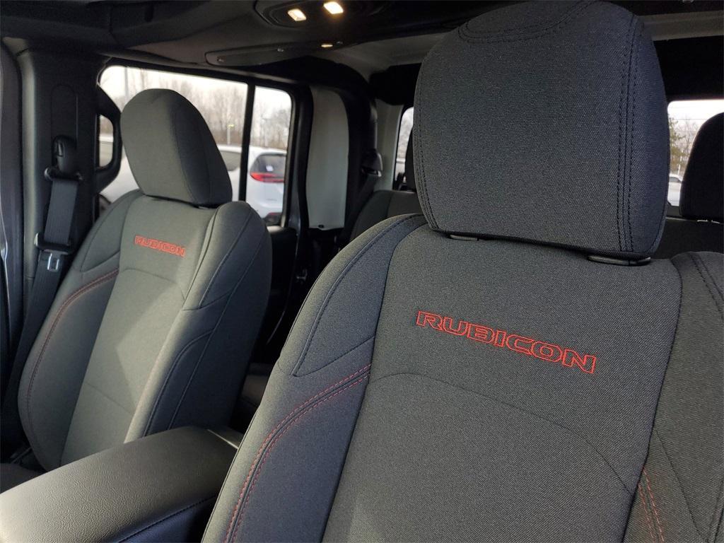 new 2026 Jeep Gladiator car, priced at $62,281