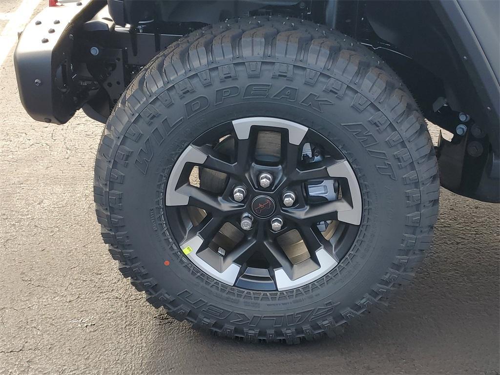 new 2026 Jeep Gladiator car, priced at $62,281