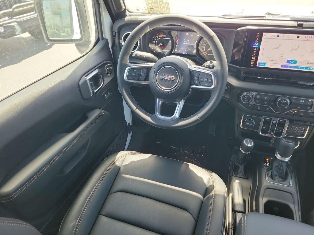 new 2026 Jeep Wrangler car, priced at $61,768