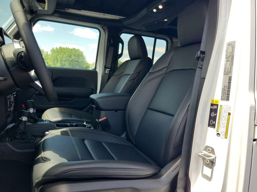 new 2026 Jeep Wrangler car, priced at $61,768