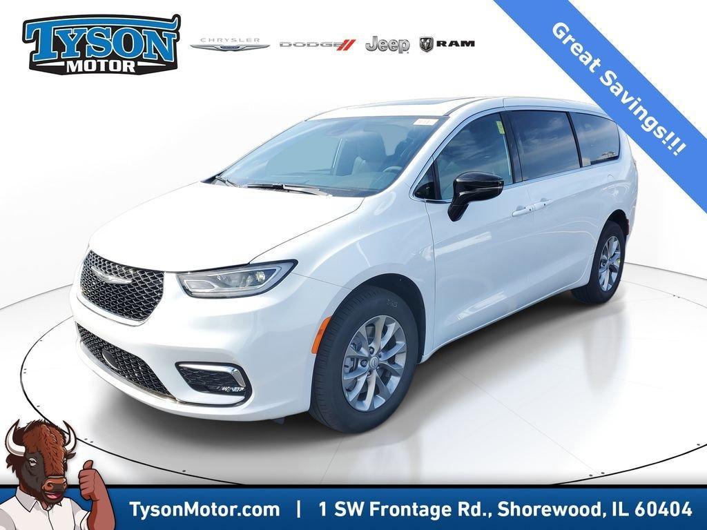 new 2026 Chrysler Pacifica car, priced at $41,943