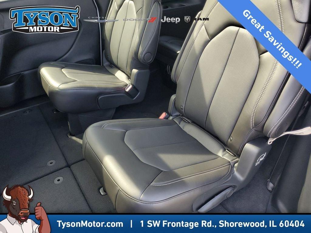 new 2026 Chrysler Pacifica car, priced at $41,943
