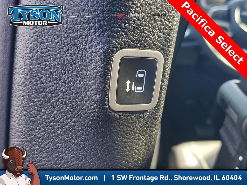 new 2026 Chrysler Pacifica car, priced at $45,017