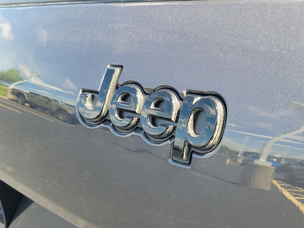 new 2026 Jeep Grand Cherokee L car, priced at $62,924