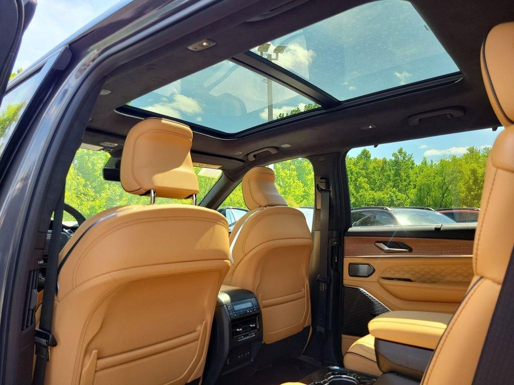 new 2026 Jeep Grand Cherokee L car, priced at $62,924