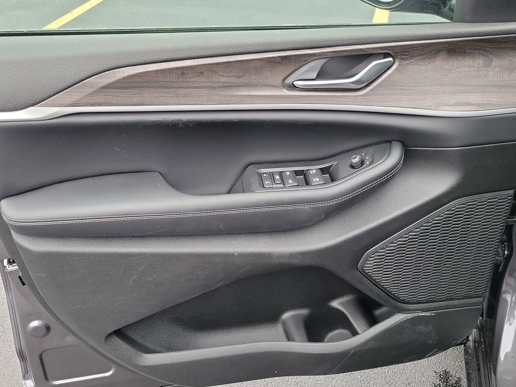 new 2026 Jeep Grand Cherokee L car, priced at $43,716