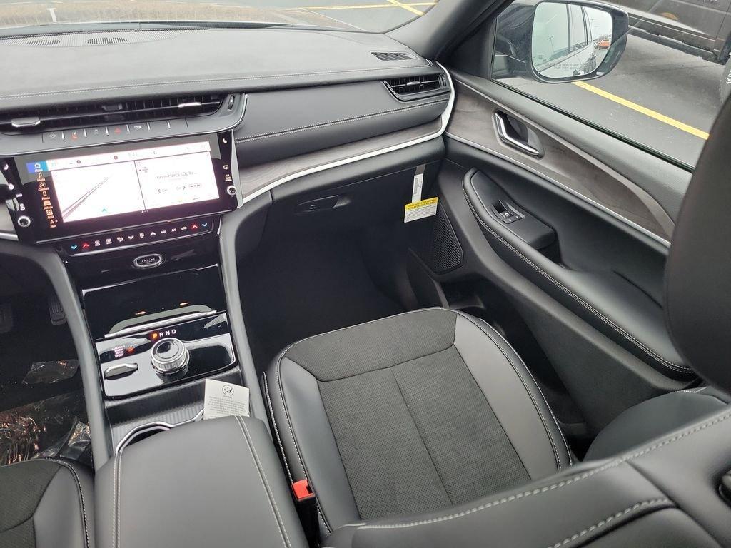 new 2026 Jeep Grand Cherokee L car, priced at $43,716