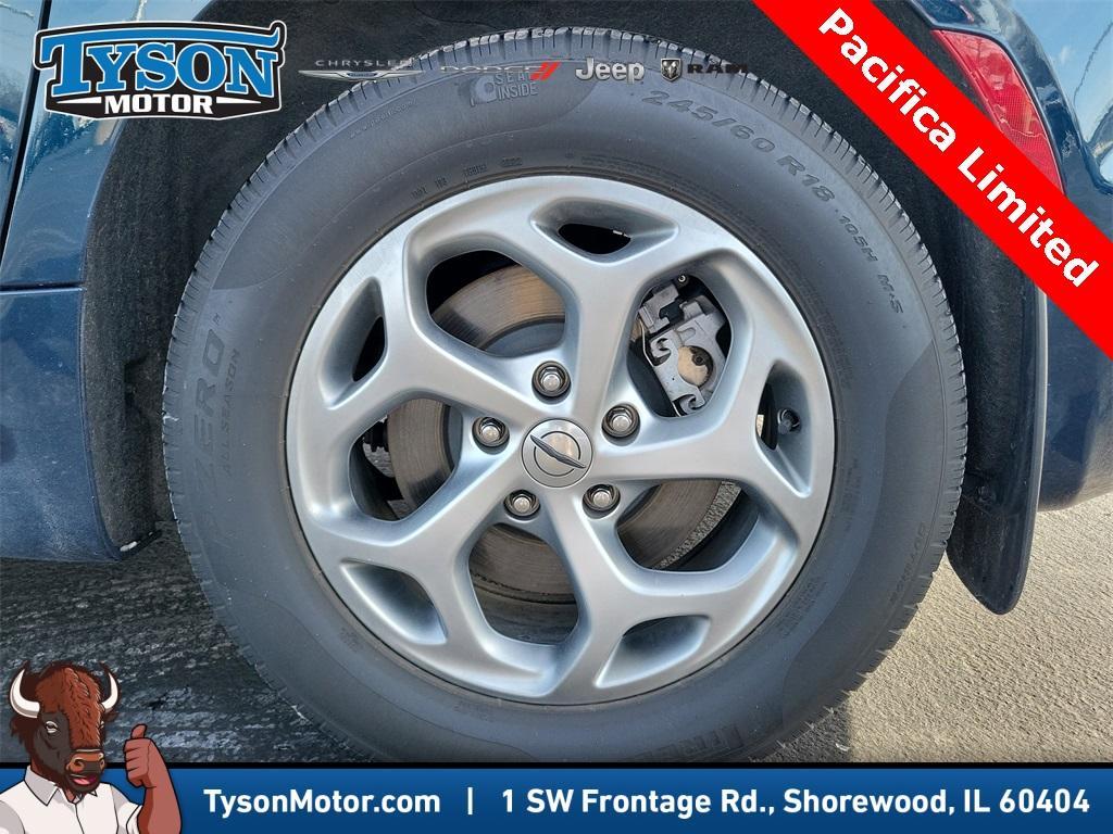 used 2023 Chrysler Pacifica car, priced at $34,777