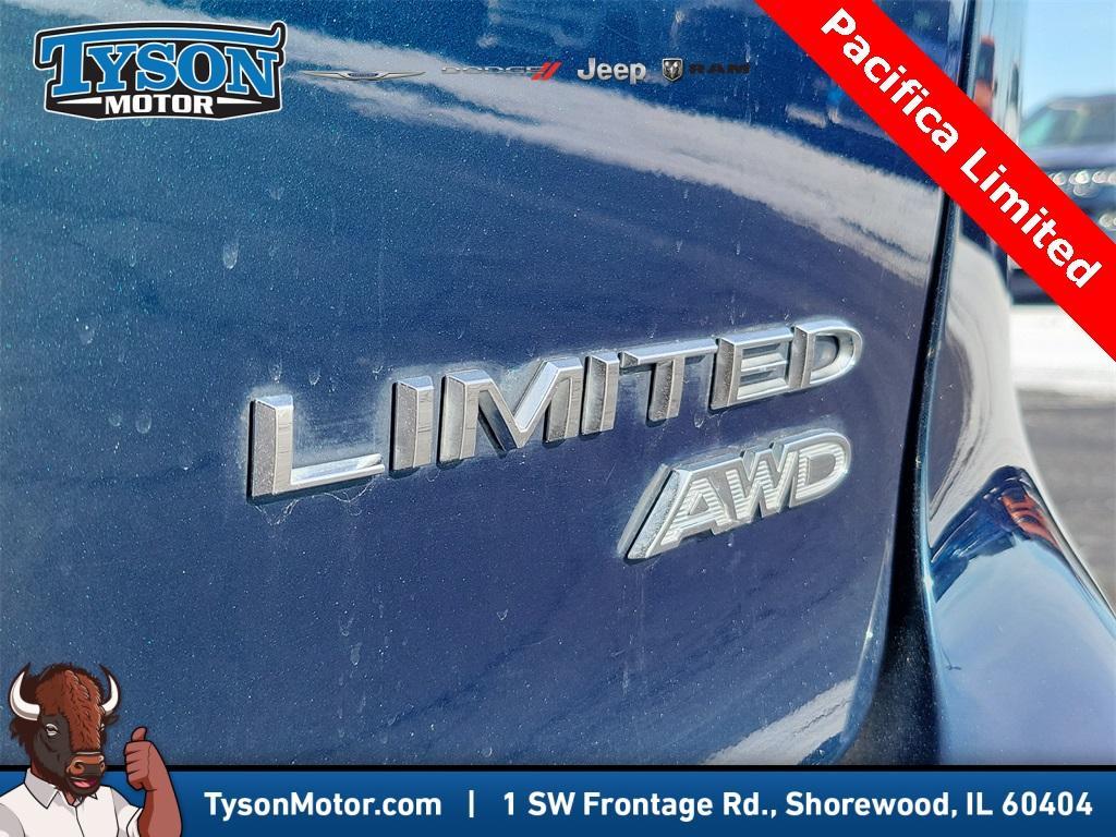 used 2023 Chrysler Pacifica car, priced at $34,777