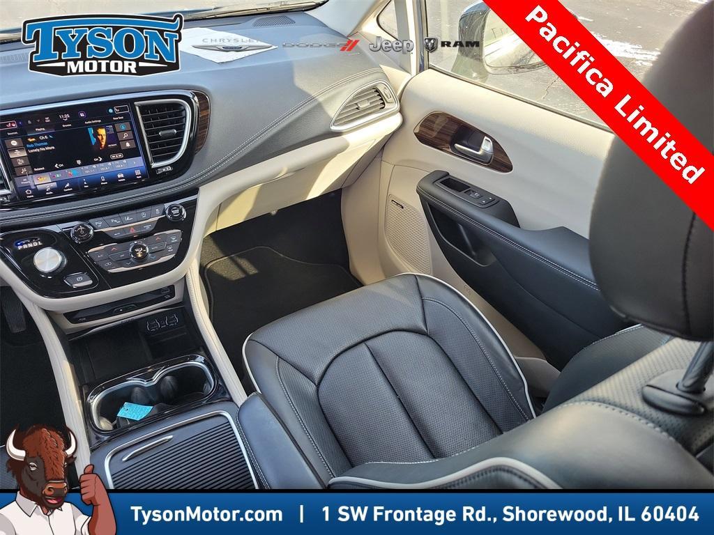 used 2023 Chrysler Pacifica car, priced at $34,777