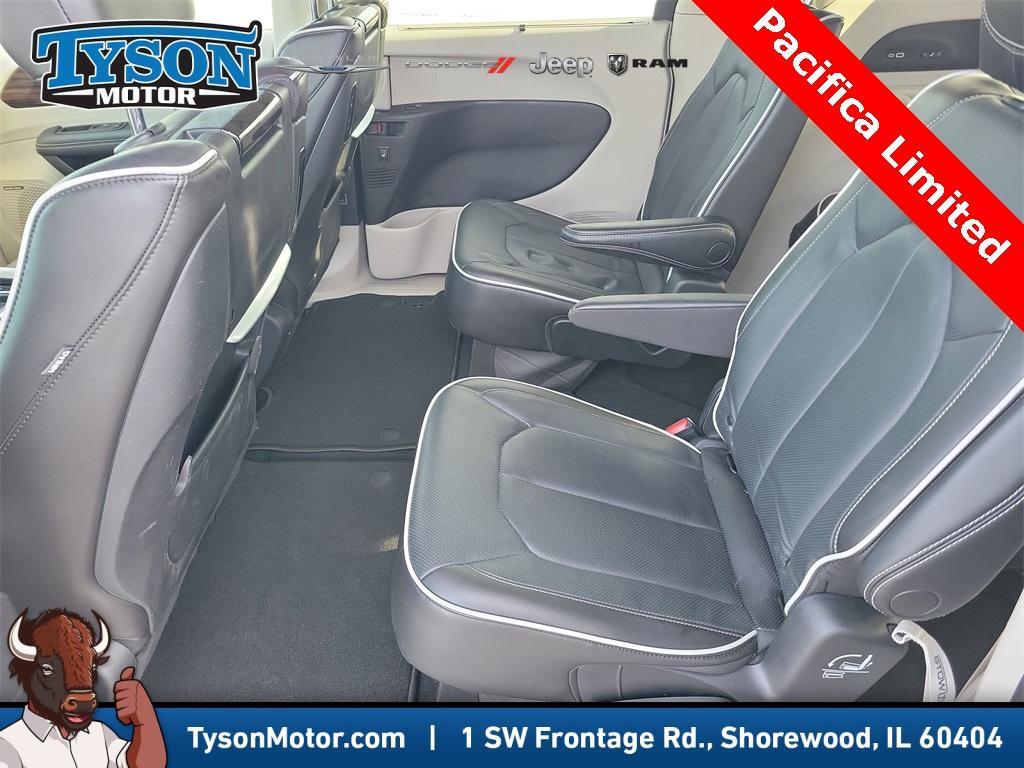 used 2023 Chrysler Pacifica car, priced at $34,777