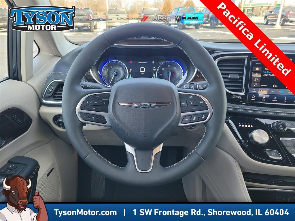 used 2023 Chrysler Pacifica car, priced at $34,777