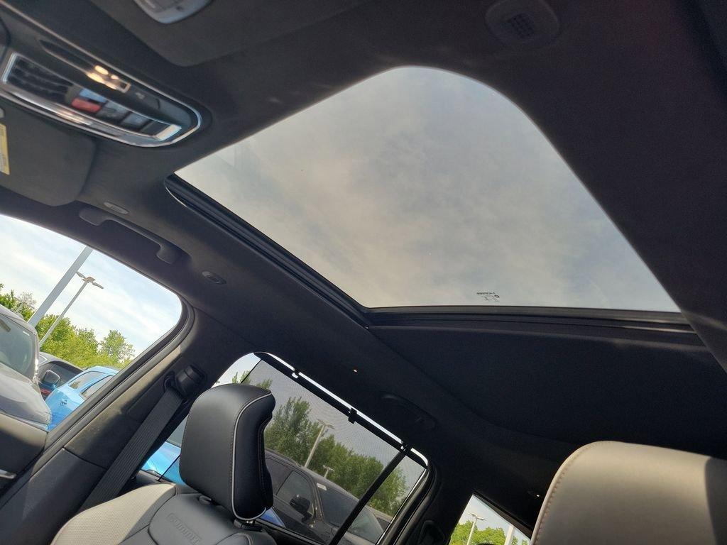 new 2026 Jeep Grand Cherokee L car, priced at $62,508