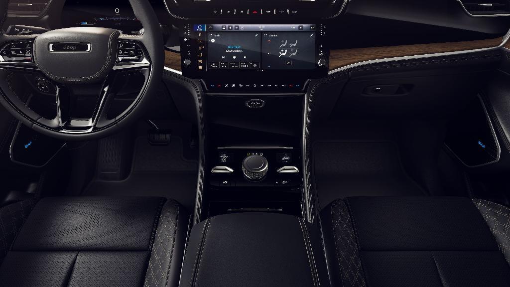 new 2026 Jeep Grand Cherokee L car, priced at $65,508