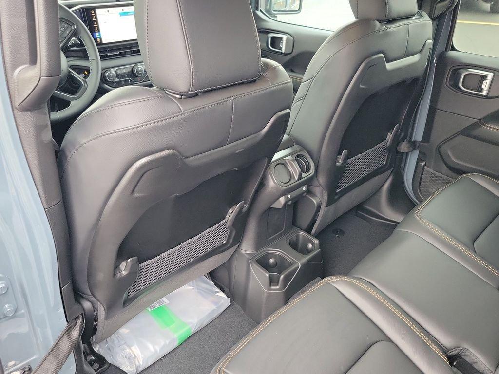 new 2026 Jeep Gladiator car, priced at $47,471