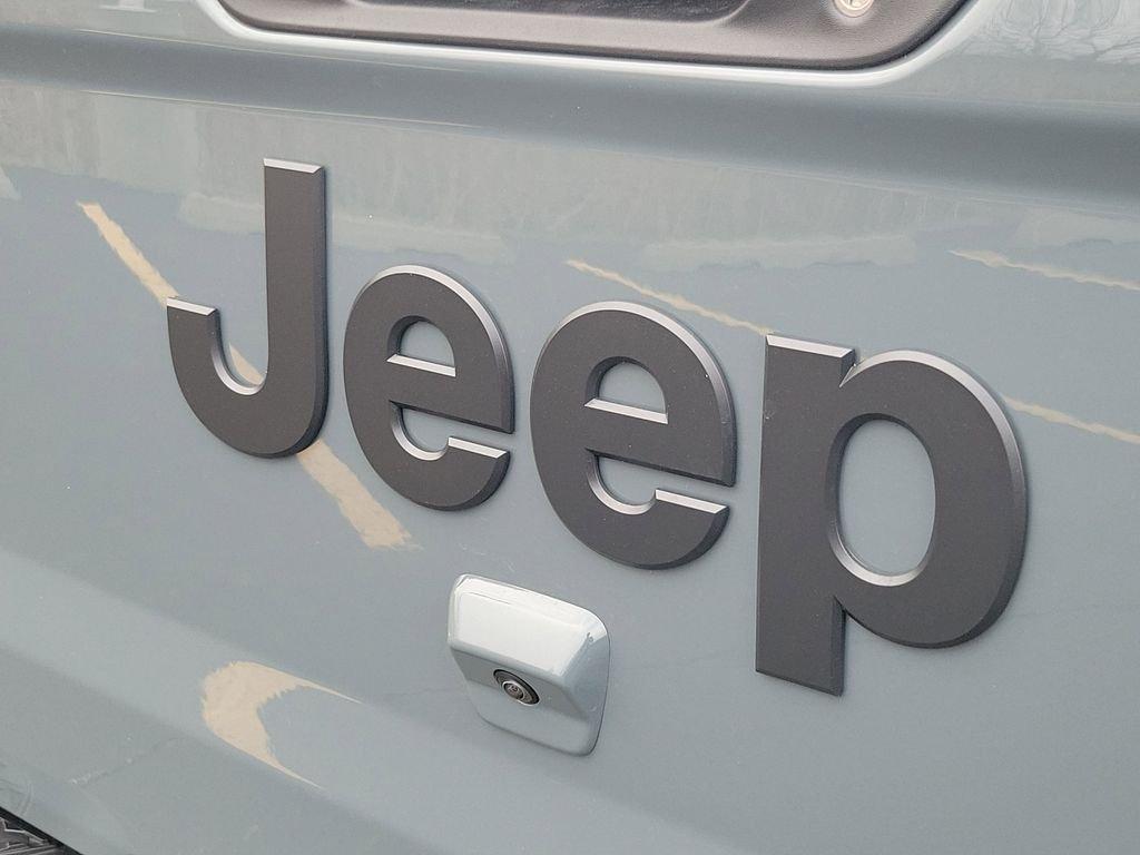 new 2026 Jeep Gladiator car, priced at $47,471