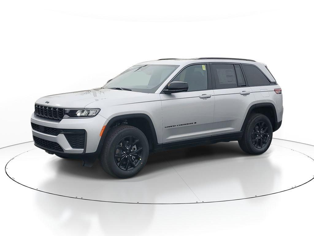 new 2026 Jeep Grand Cherokee car, priced at $44,283