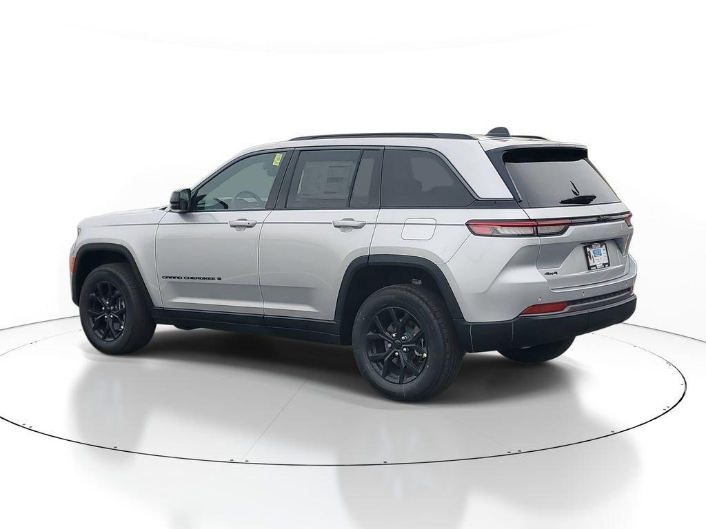 new 2026 Jeep Grand Cherokee car, priced at $44,283