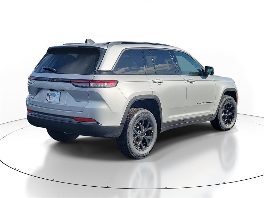 new 2026 Jeep Grand Cherokee car, priced at $48,025