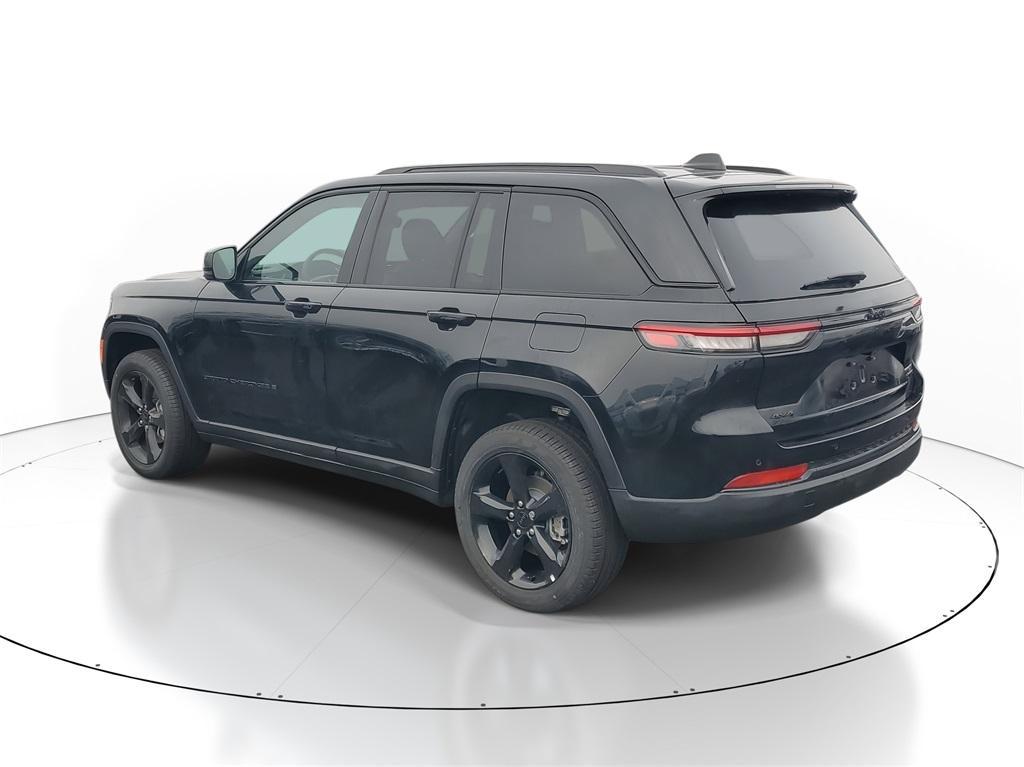new 2025 Jeep Grand Cherokee car, priced at $50,985