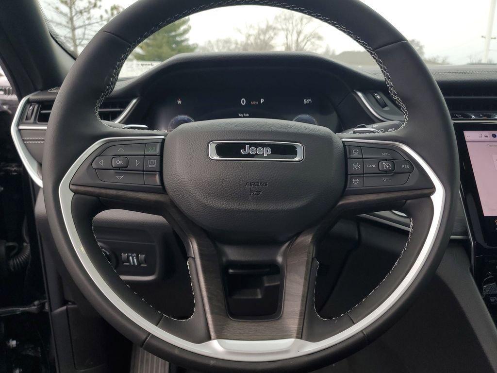 new 2025 Jeep Grand Cherokee car, priced at $45,336