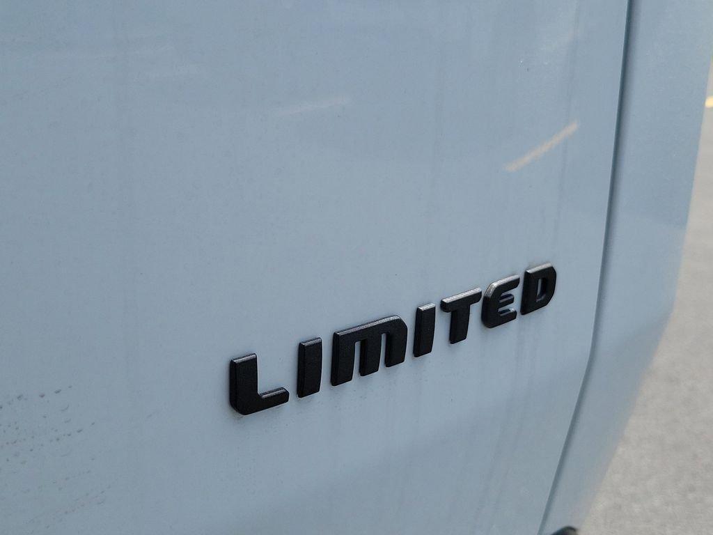 new 2026 Jeep Cherokee car, priced at $41,398