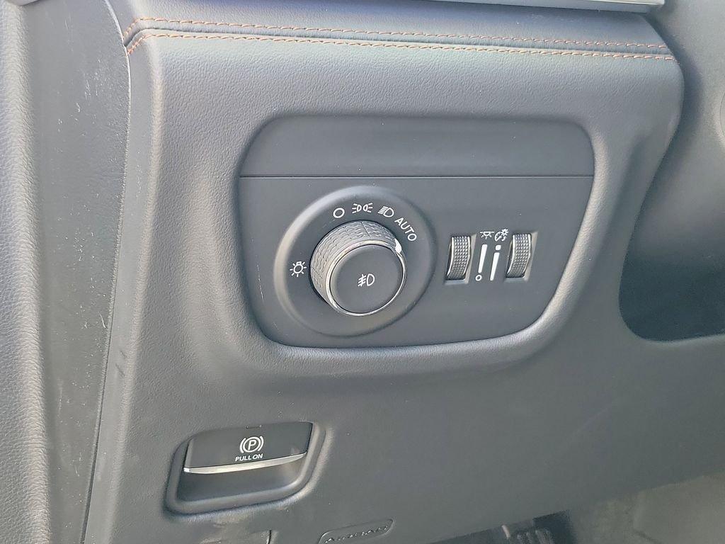 new 2026 Jeep Grand Cherokee car, priced at $61,919