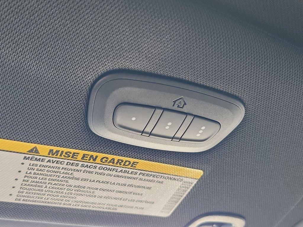 new 2026 Chrysler Pacifica car, priced at $52,877