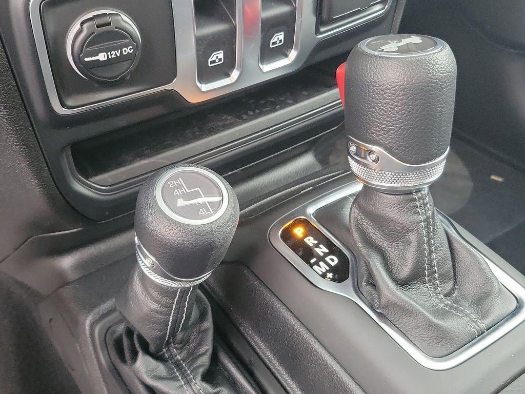 new 2026 Jeep Wrangler car, priced at $43,585