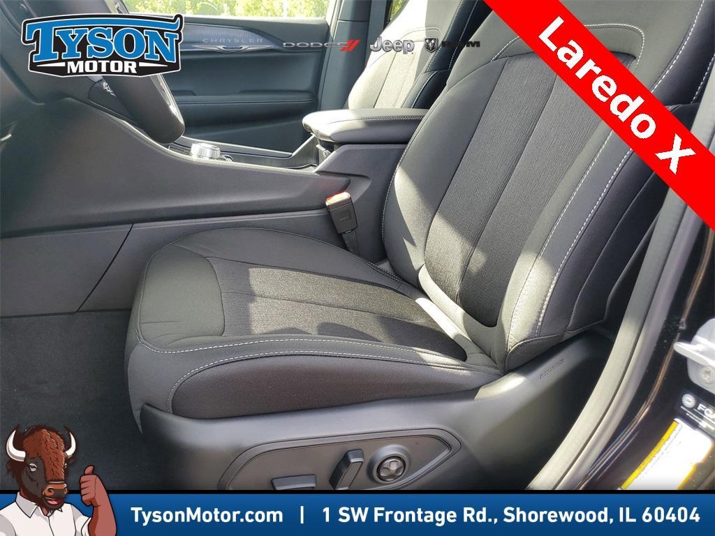 new 2025 Jeep Grand Cherokee car, priced at $37,243