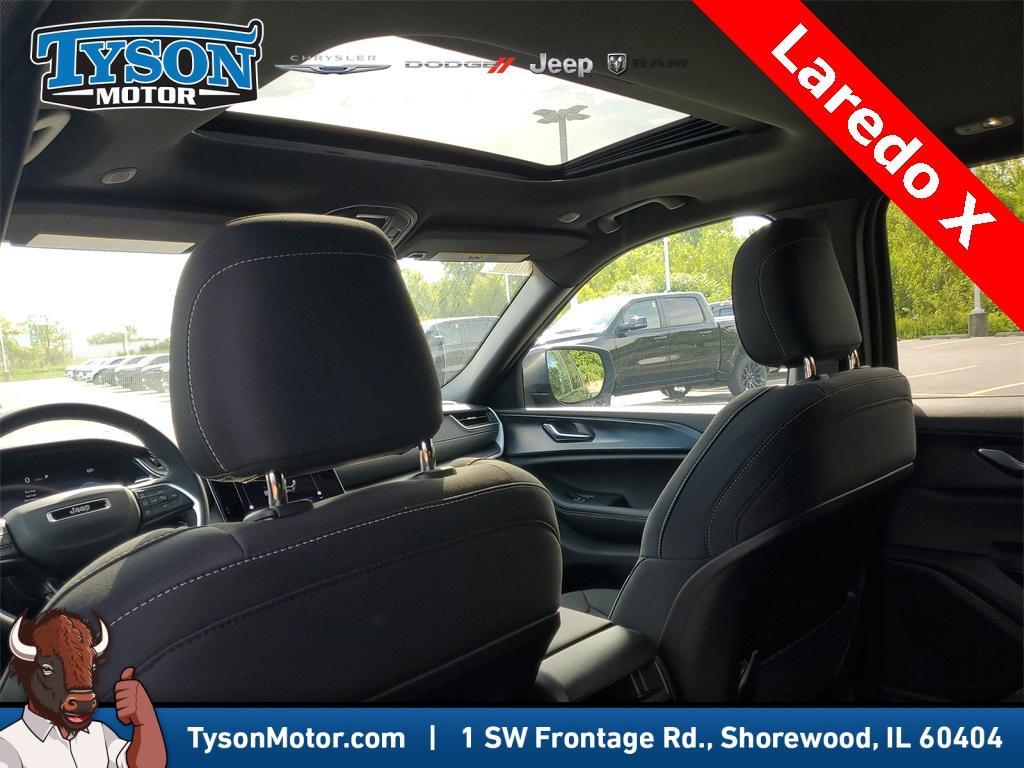 new 2025 Jeep Grand Cherokee car, priced at $37,243