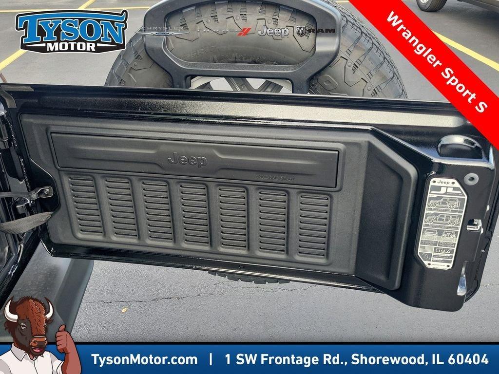 new 2026 Jeep Wrangler car, priced at $41,487