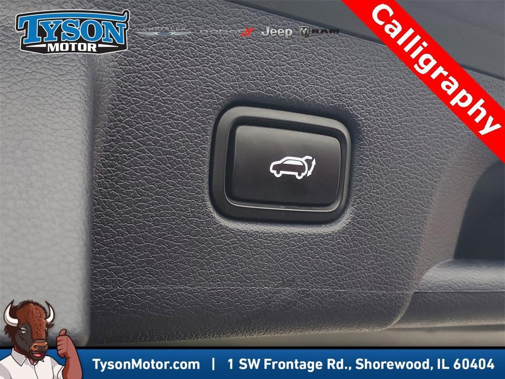 used 2022 Hyundai Palisade car, priced at $31,315