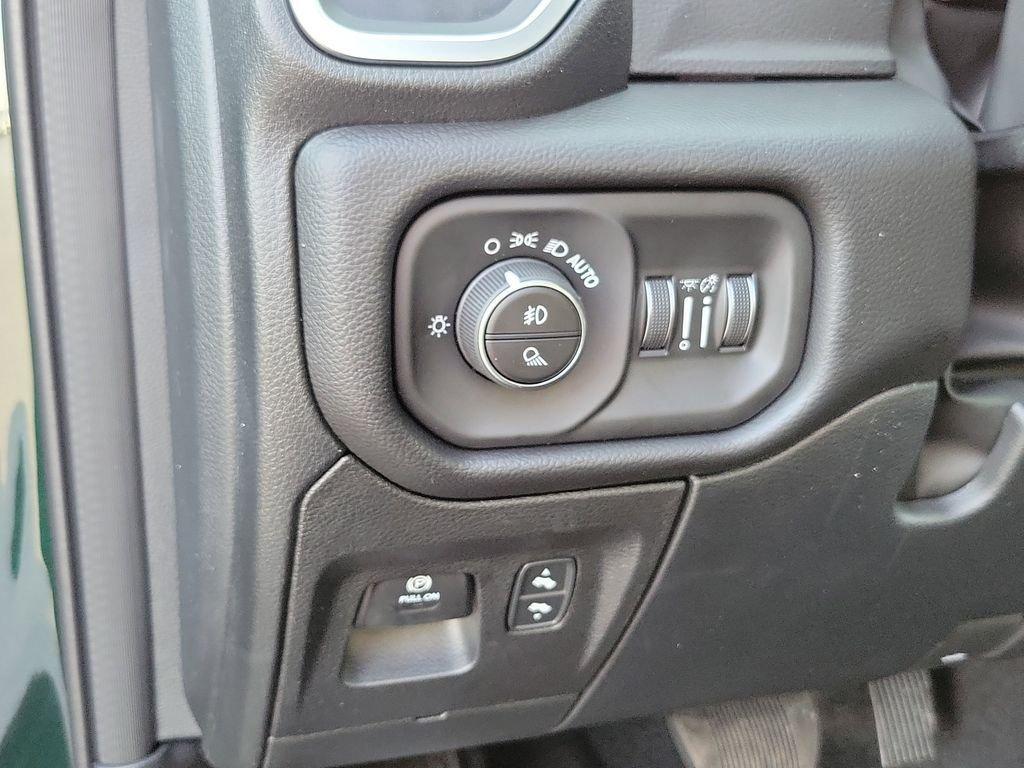 new 2026 Ram 1500 car, priced at $61,176